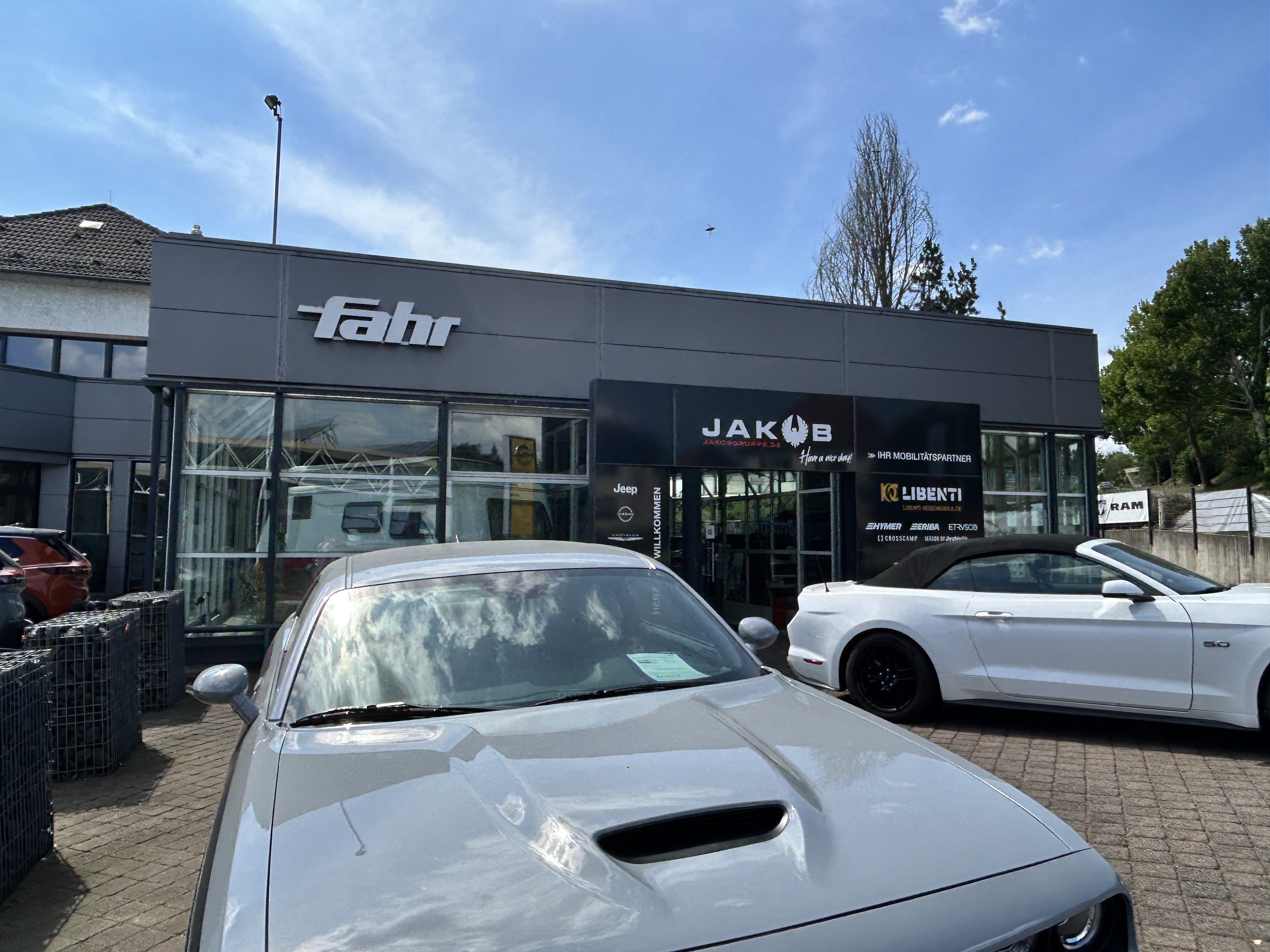 Autohaus Jakob Außenansicht